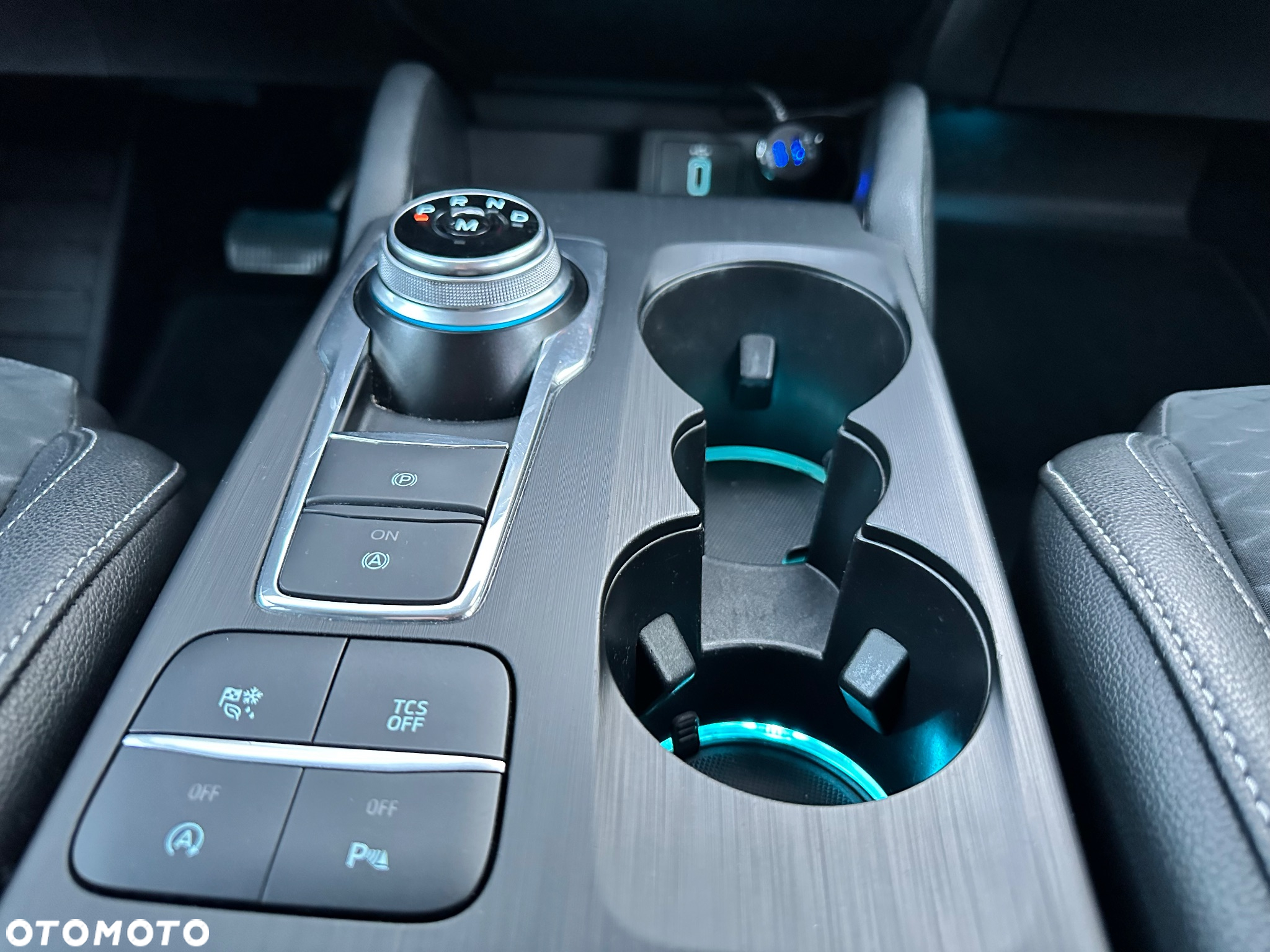Ford Focus Turnier 1.5 EcoBlue Start-Stopp-System TITANIUM DESIGN - 6