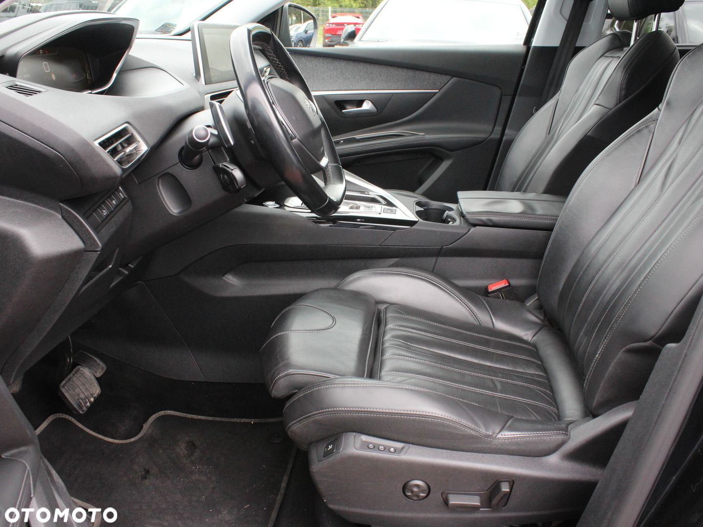 Peugeot 5008 - 13