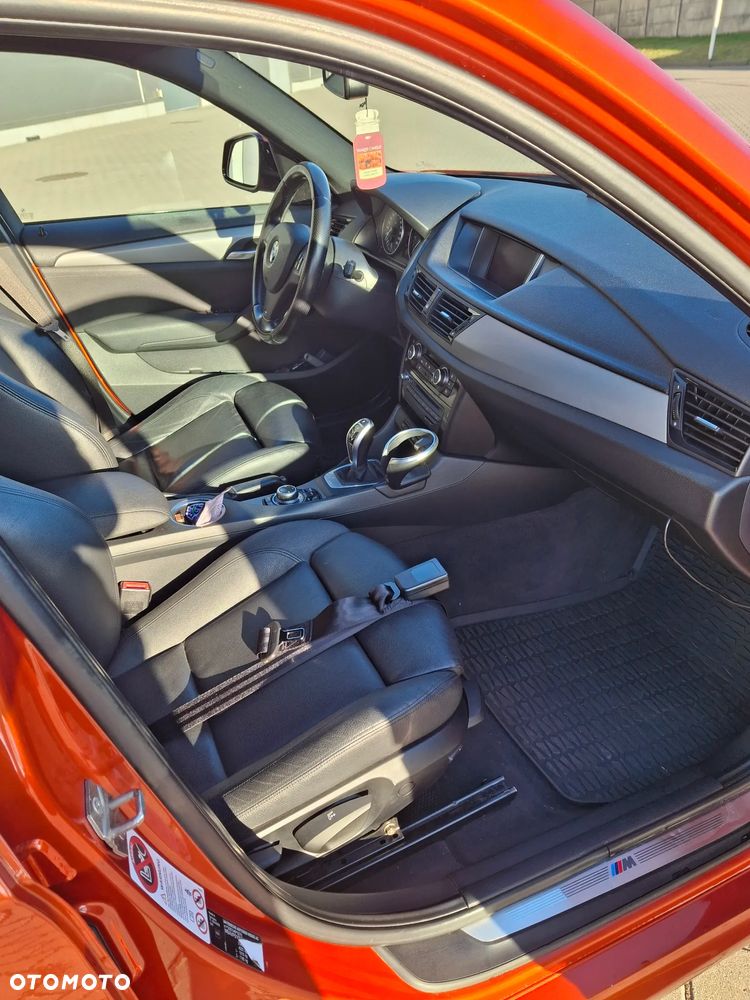 BMW X1 sDrive20d Sport Line - 12