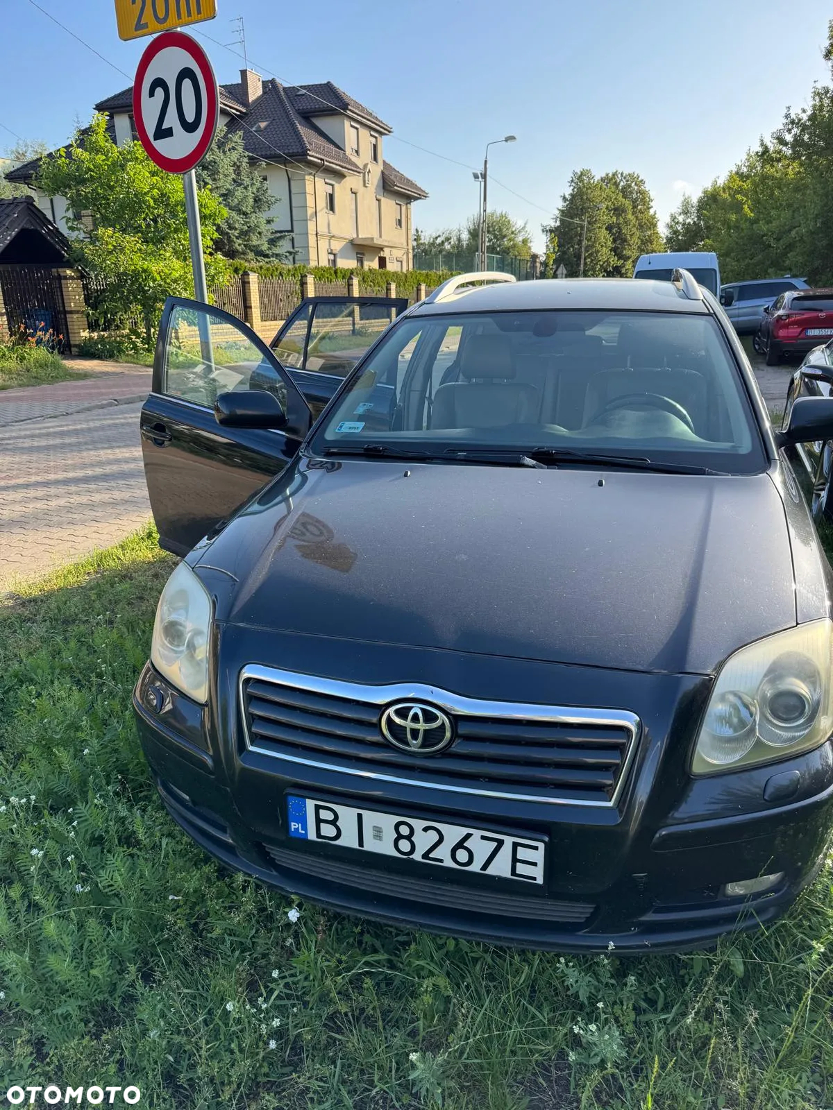 Toyota Avensis 2.0 D-4D Prestige - 2
