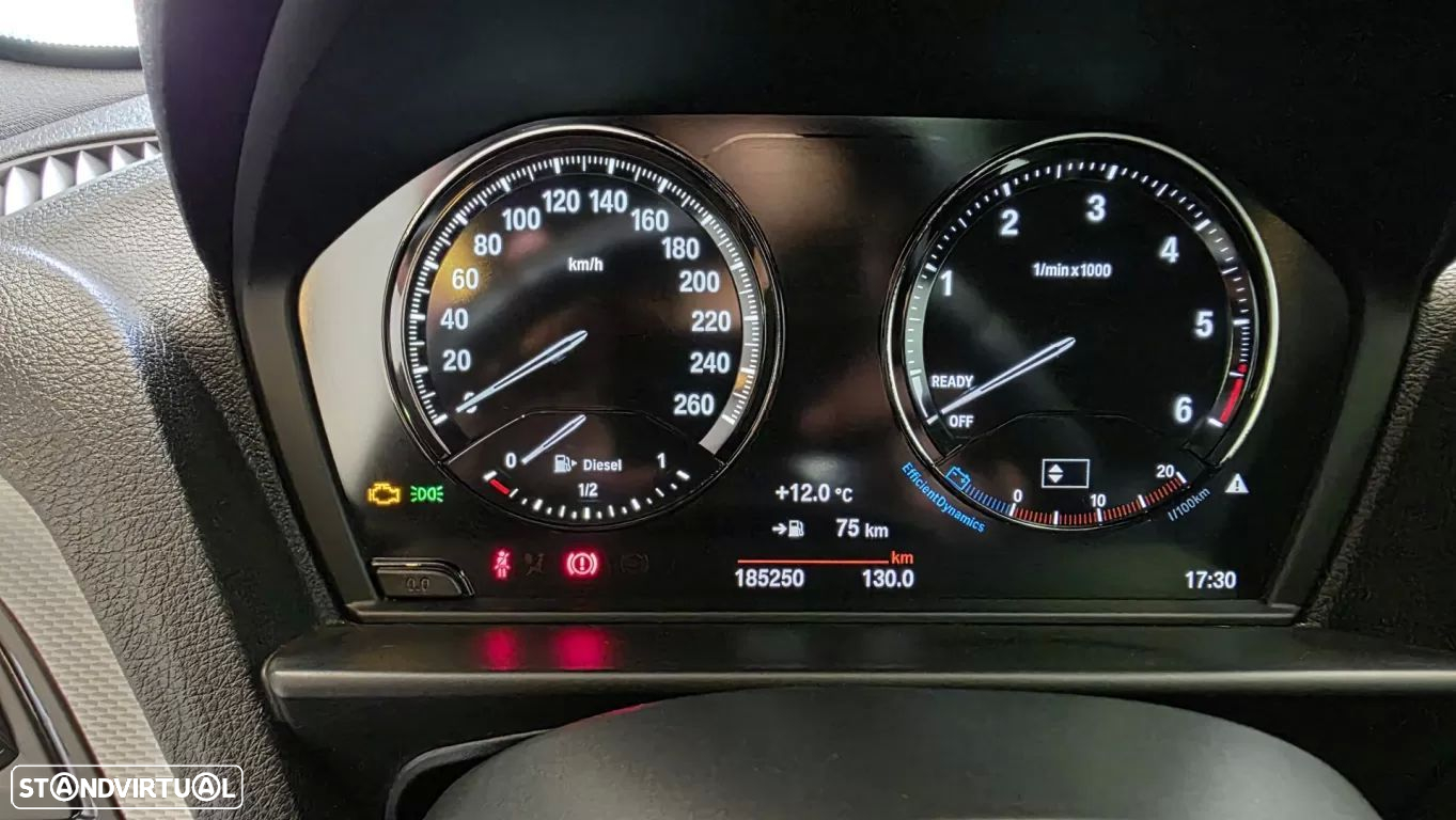 BMW 118 d Pack M - 38