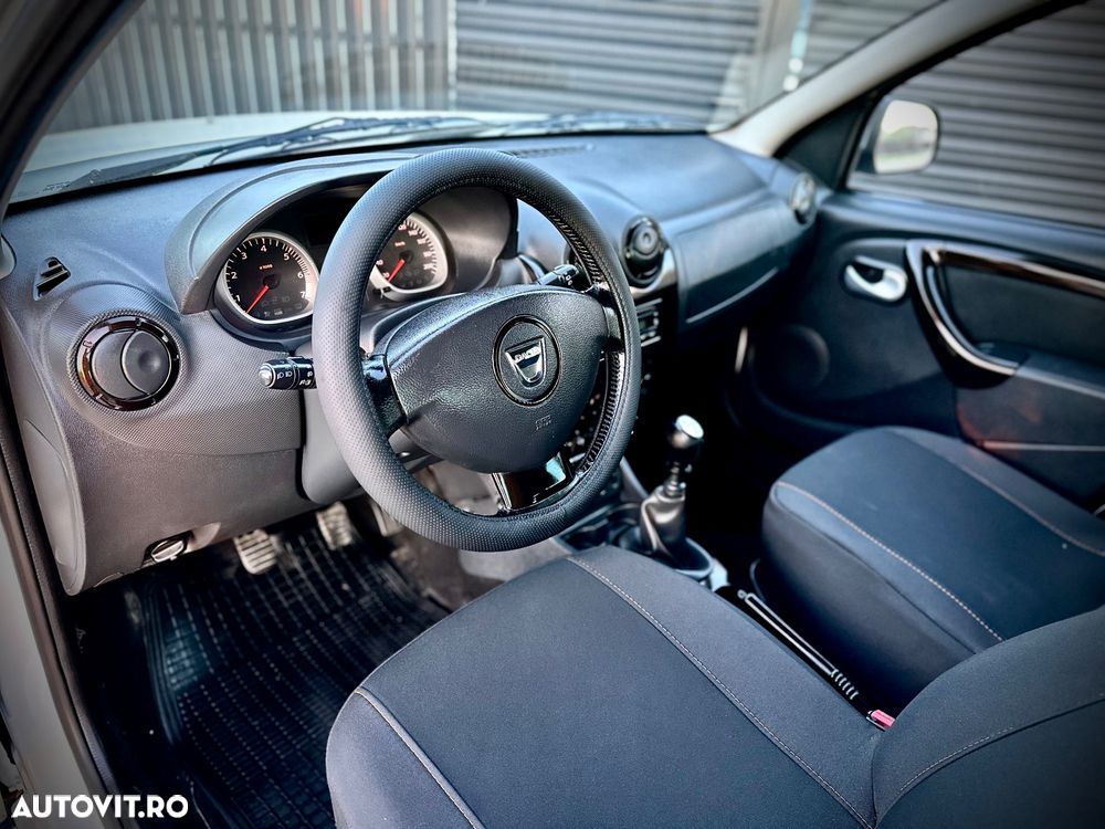Dacia Duster 1.5 dCi 4x4 Prestige - 12