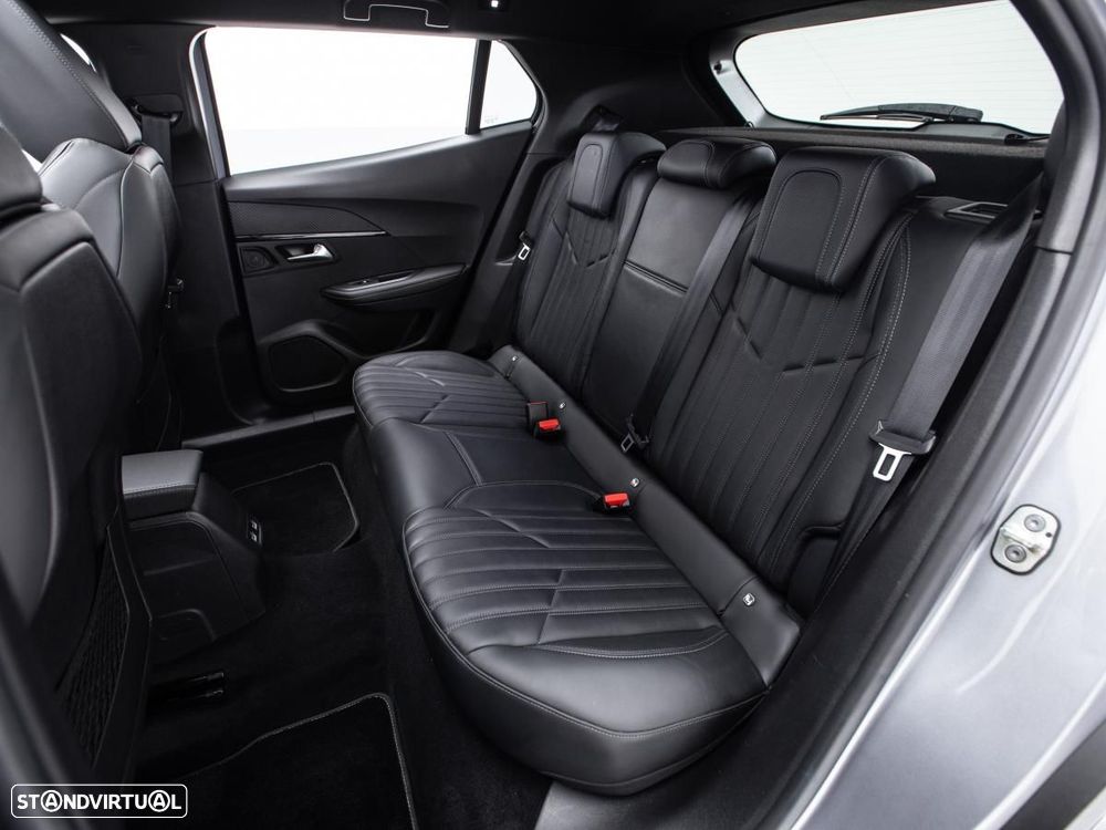 Peugeot 2008 1.5 BlueHDi GT Pack EAT8 - 12