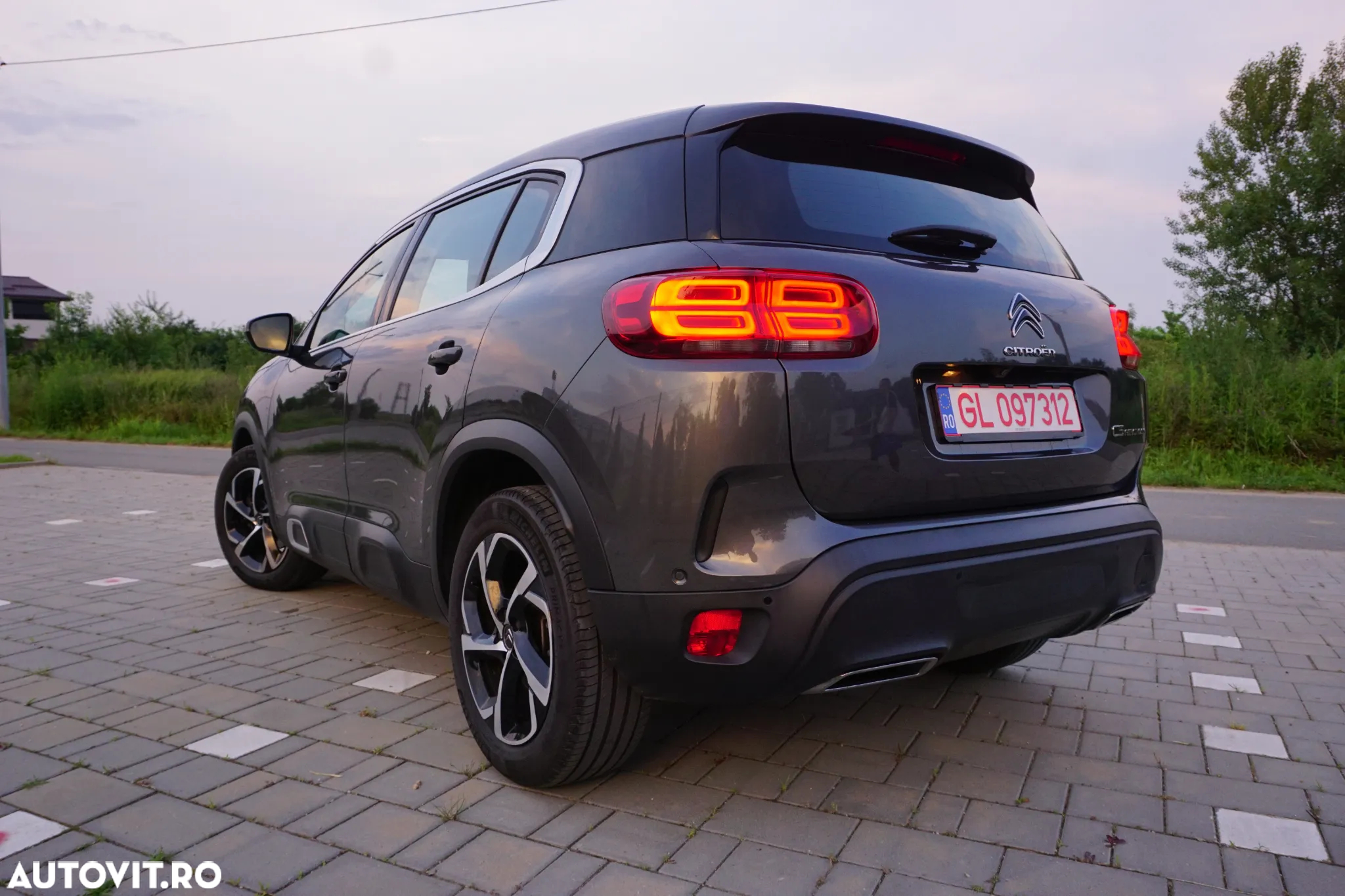 Citroën C5 Aircross 130 1.5 BlueHDi 130 S&S EAT8 PLUS - 4