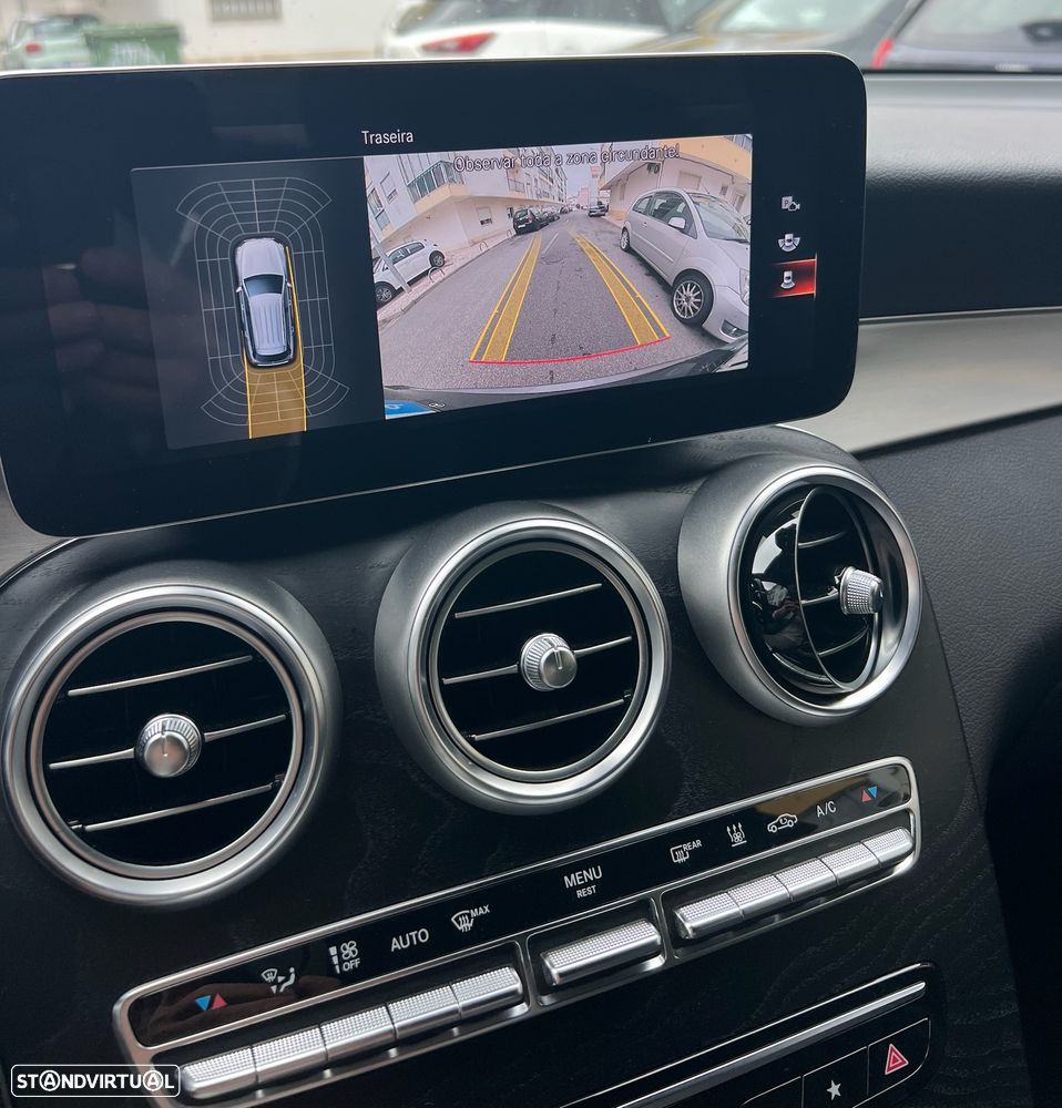 Mercedes-Benz GLC 300 de 4Matic 9G-TRONIC AMG Line Plus - 17