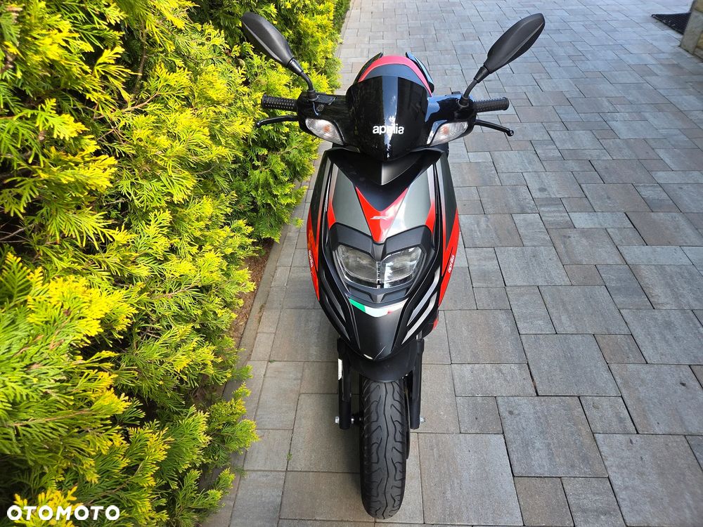Aprilia SR - 8