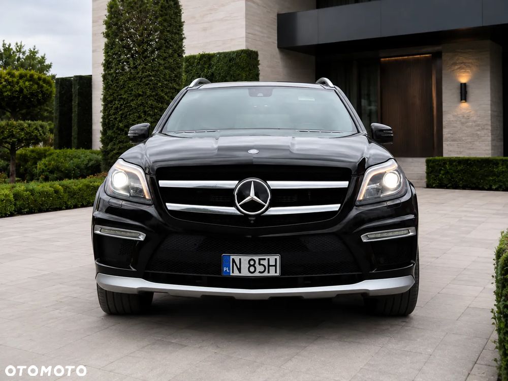 Mercedes-Benz GL 63 AMG - 2