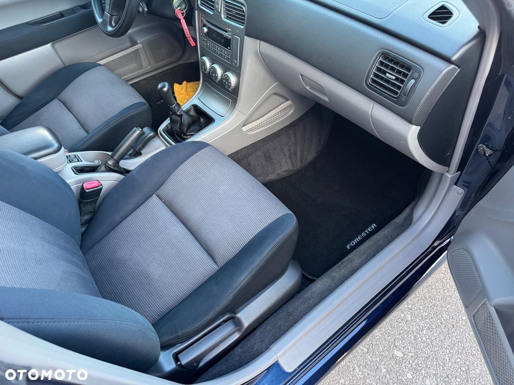 Subaru Forester 2.0X Active - 24