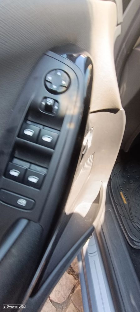 Citroën Grand C4 Spacetourer 1.5 BlueHDi C-Series EAT8 - 12