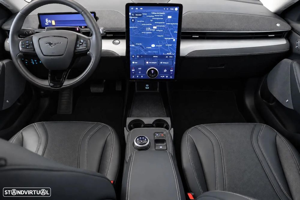 Ford Mustang Mach-E 75.7 kWh Base - 10