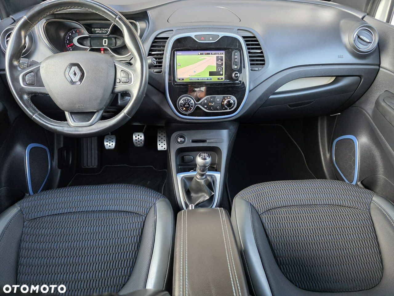 Renault Captur - 18