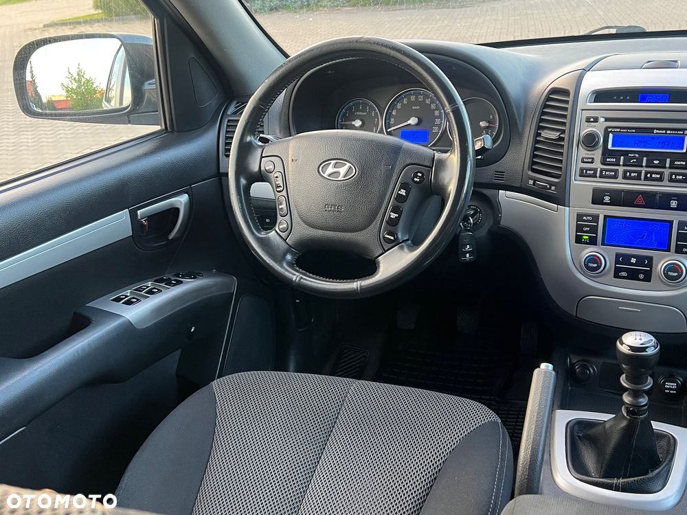 Hyundai Santa Fe 2.7 V6 2WD GLS - 34