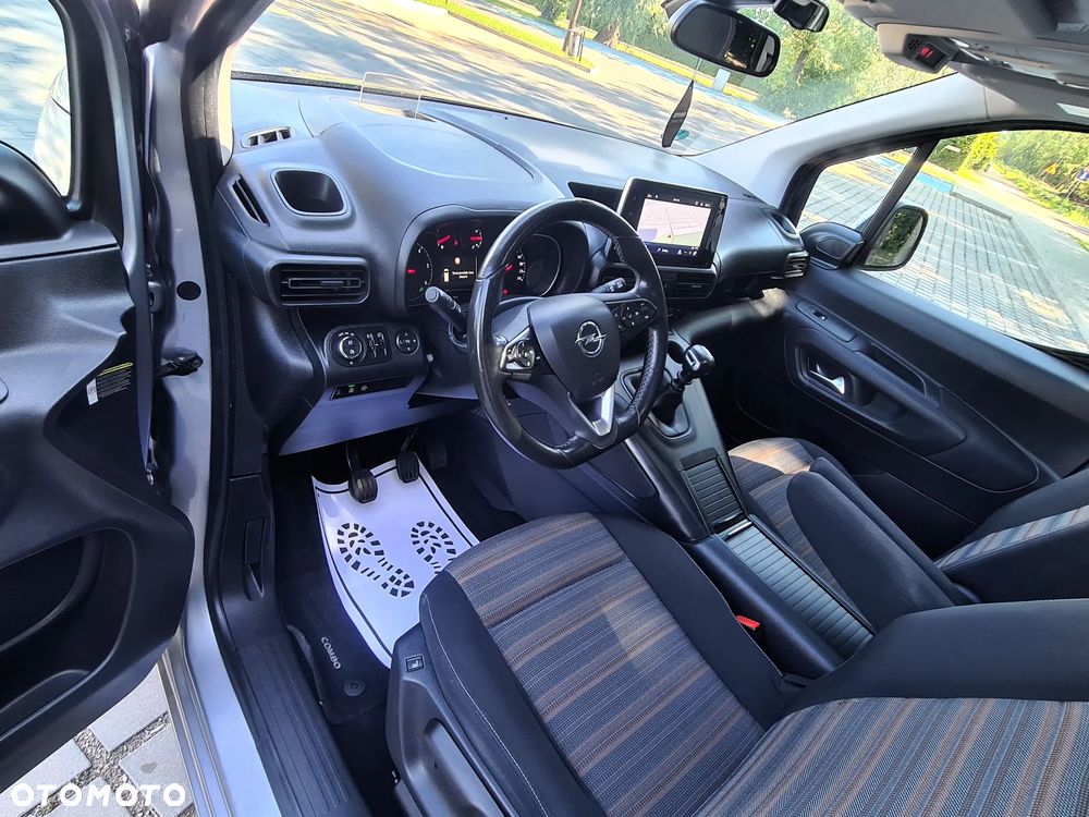 Opel Combo 1.5 D Start/Stop Innovation - 19