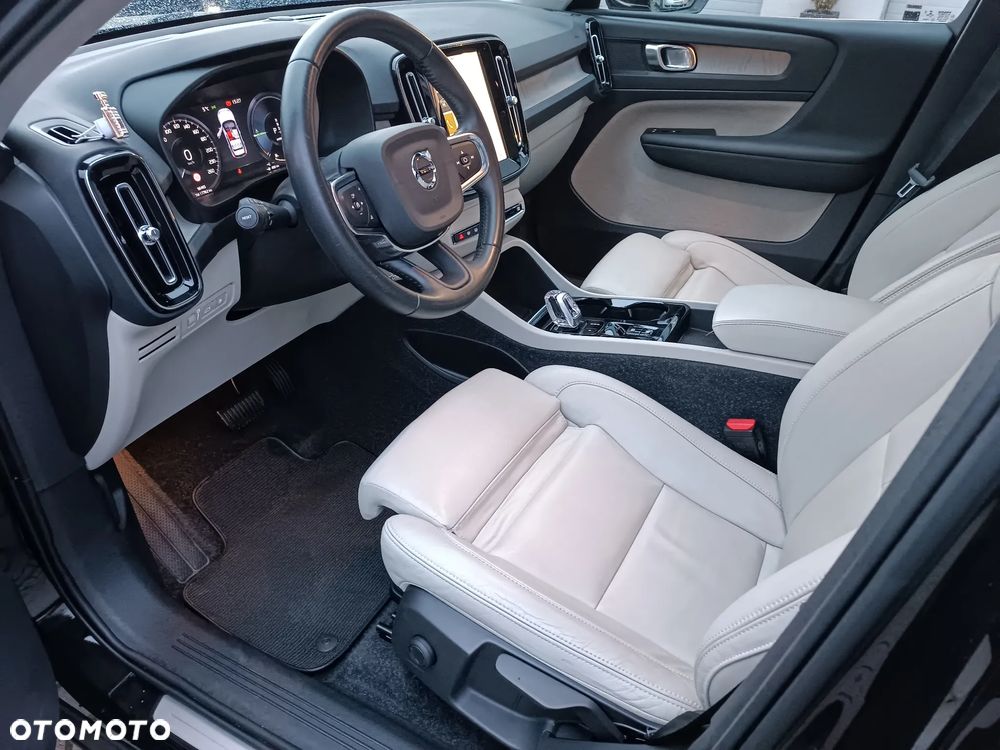 Volvo XC 40 T5 Plug-In Hybrid Inscription - 9