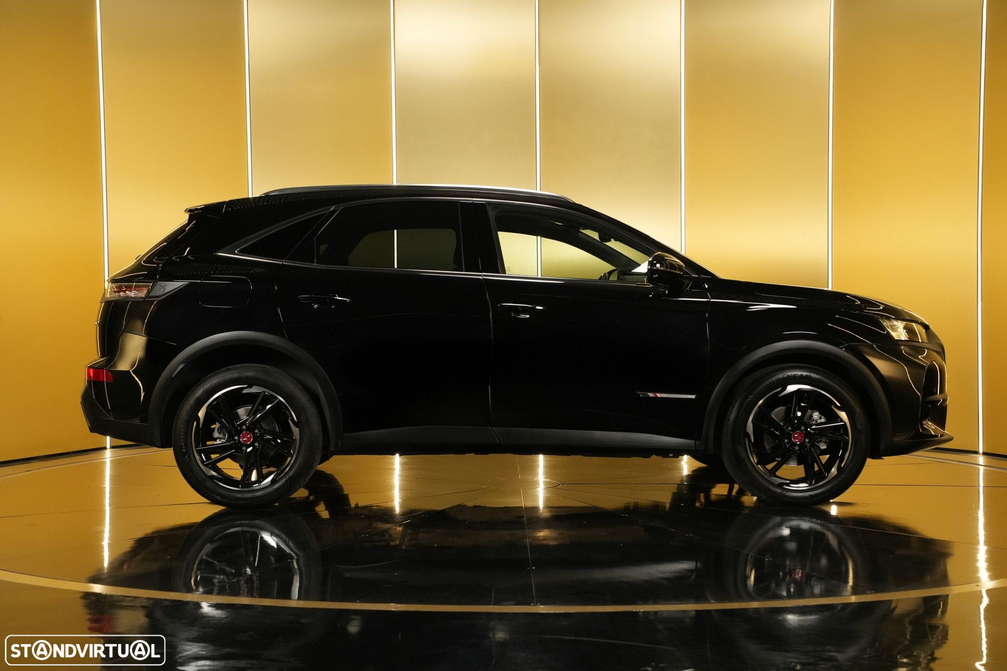 DS DS7 Crossback 1.5 BlueHDi Performance Line EAT8 - 7