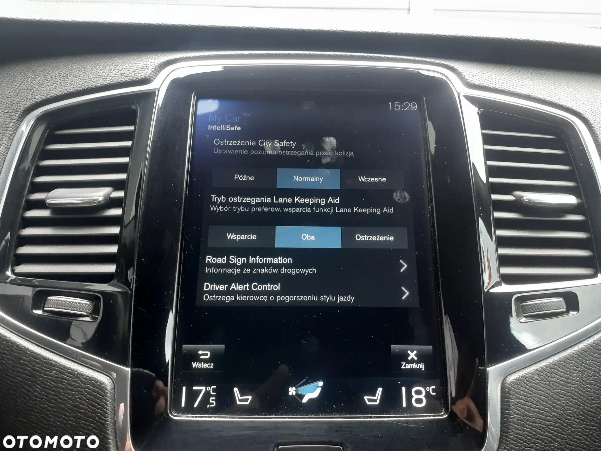 Volvo XC 90 D4 FWD R-Design 7os - 18