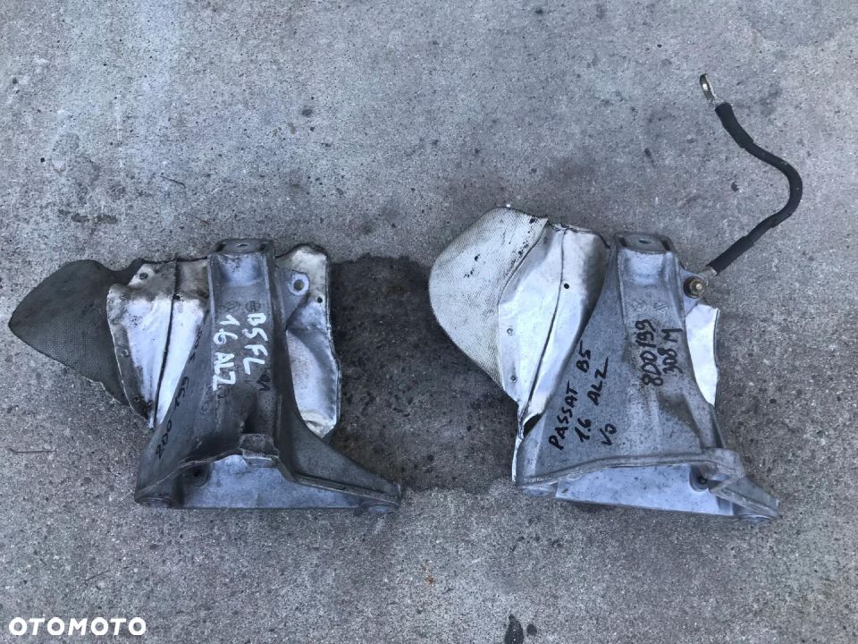 Łapa silnika Vw PASSAT B5 AUDI 1.6b wspornik mocowanie ALTERNATORA SPRĘŻARKI - 2