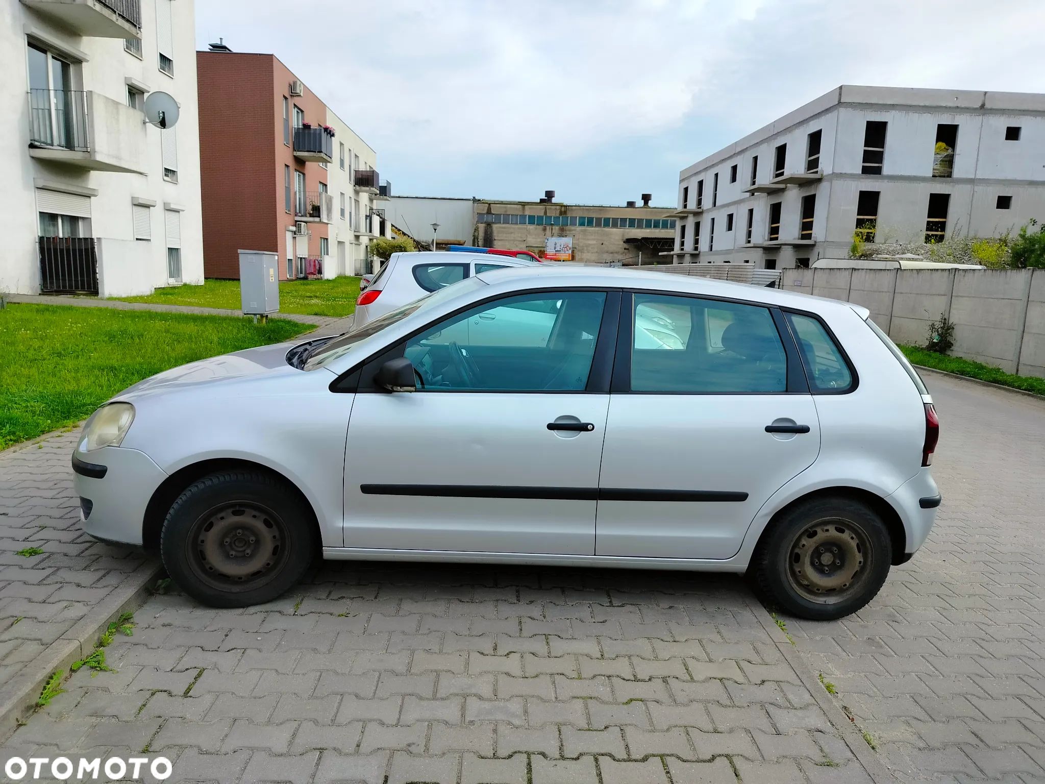 Volkswagen Polo - 1