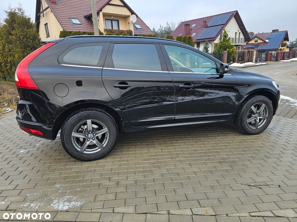 Volvo XC 60 D4 AWD Geartronic Summum - 6