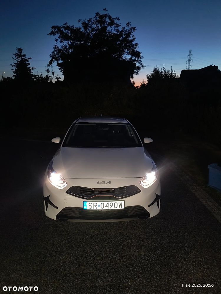 Kia Ceed 1.5 T-GDI L Business Line - 29