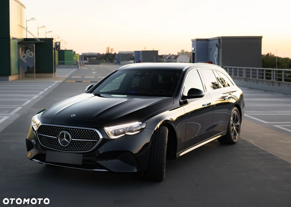 Mercedes-Benz Klasa E - 12