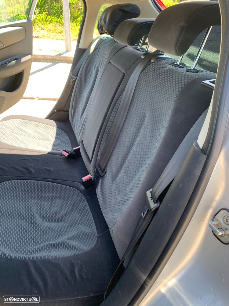 Citroën C4 1.6 HDi FAP EGS6 Exclusive - 7