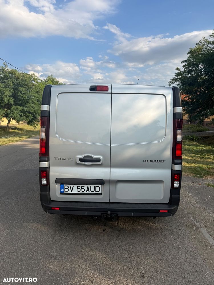 Renault Trafic - 8