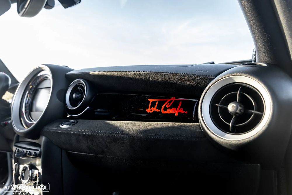 MINI 3 Portas John Cooper Works - 28