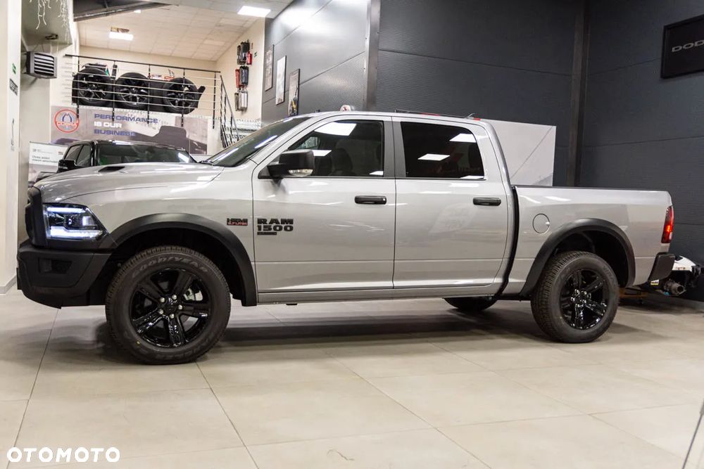 Dodge RAM 1500 5.7 4x4 - 5