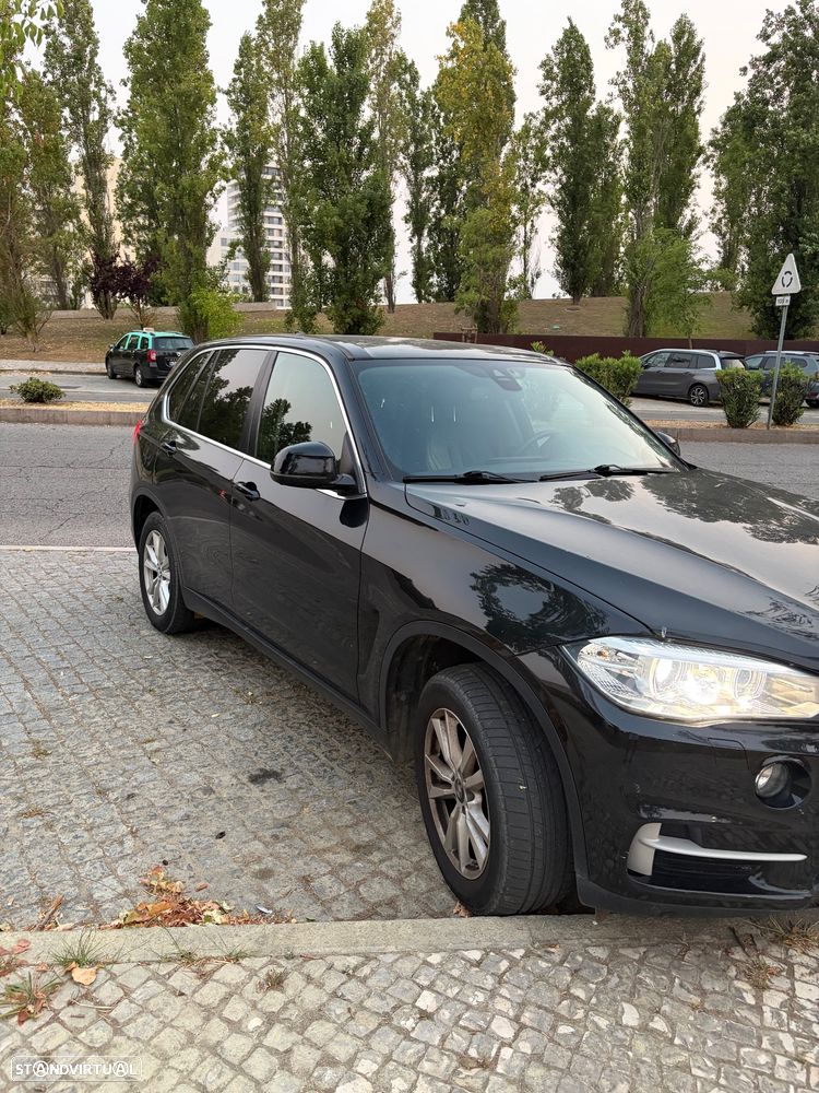 BMW X5 25 d sDrive Comfort 7L - 4