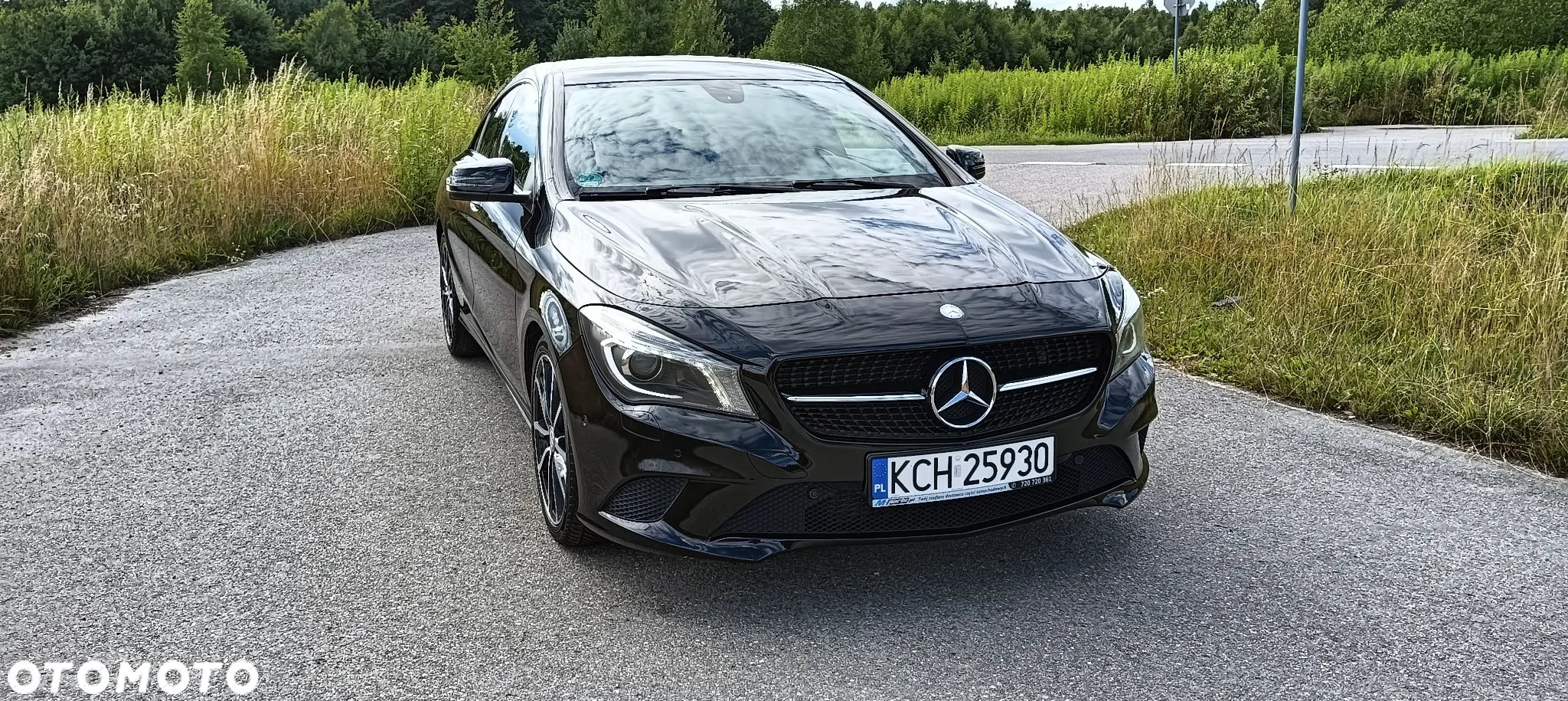 Mercedes-Benz CLA - 12