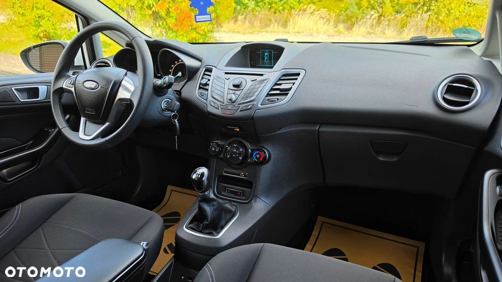 Ford Fiesta 1.25 Champions Edition - 7