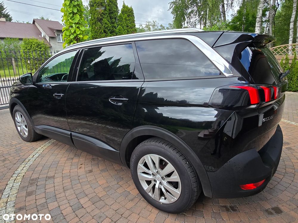 Peugeot 5008 - 4