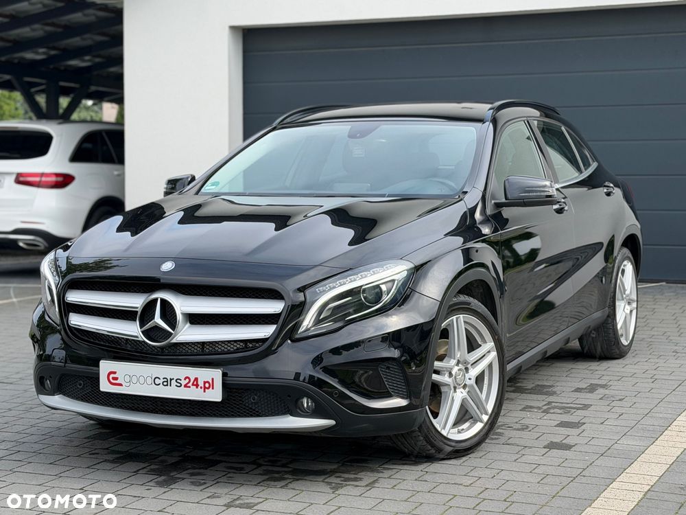 Mercedes-Benz GLA - 2