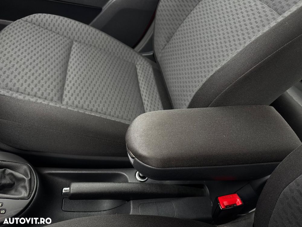 Skoda Fabia 1.2 TSI Ambiente DSG - 19