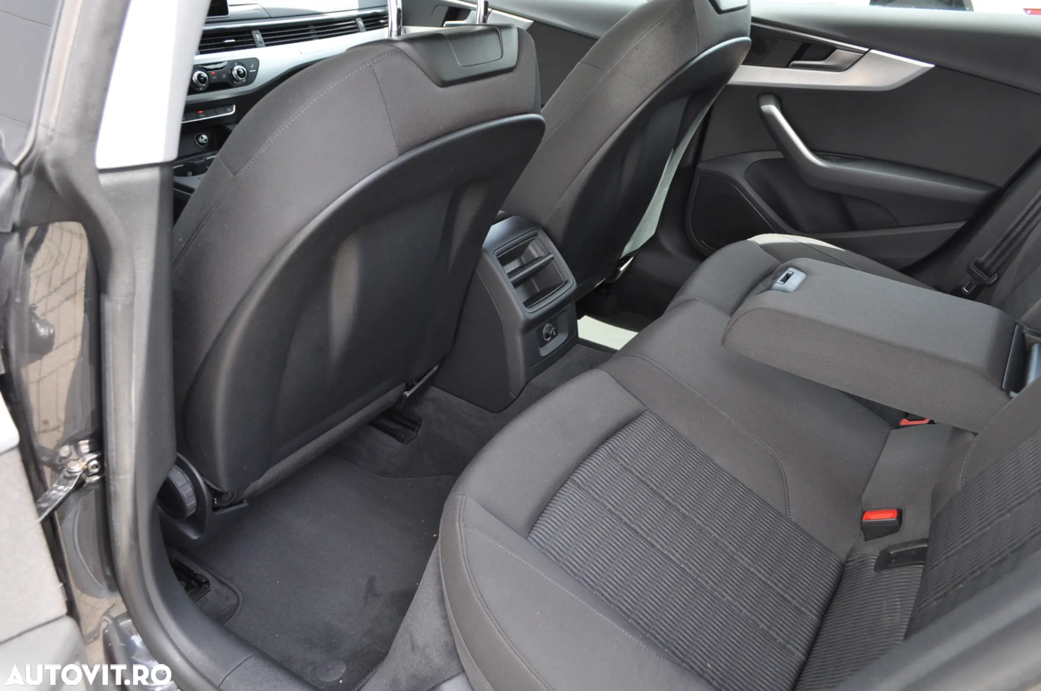 Audi A5 Sportback 2.0 TDI quattro S tronic design - 18