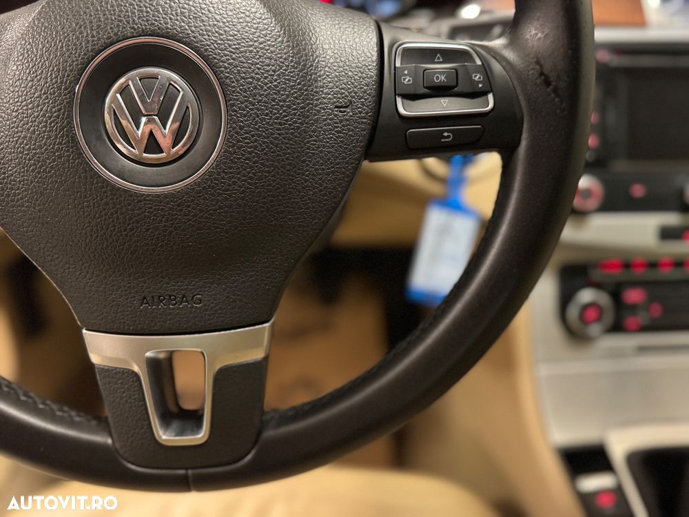 Volkswagen Passat 2.0 TDI 4Motion Highline - 25