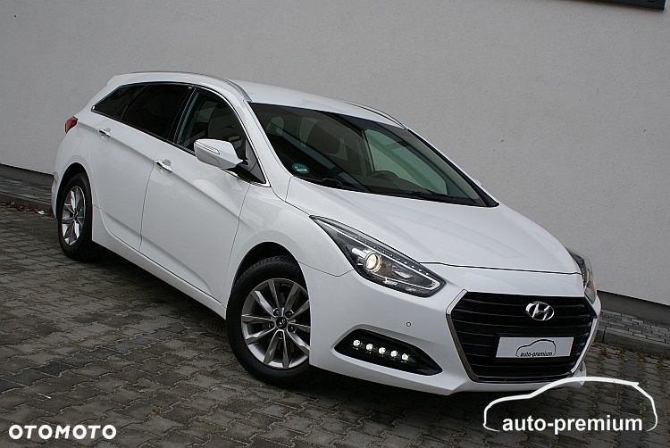 Hyundai i40 1.6 GDI Comfort + - 35