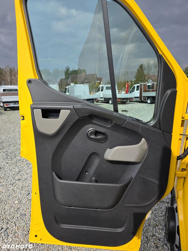 Renault MASTER 2,3 DCI 145 KONNA DOKA BRYGADÓWKA 7 OSOBOWA KLIMA WEBASTO 3,2M SKRZYNIA GWARANCJA BLIŻNIAKI DO 3,5T - 16