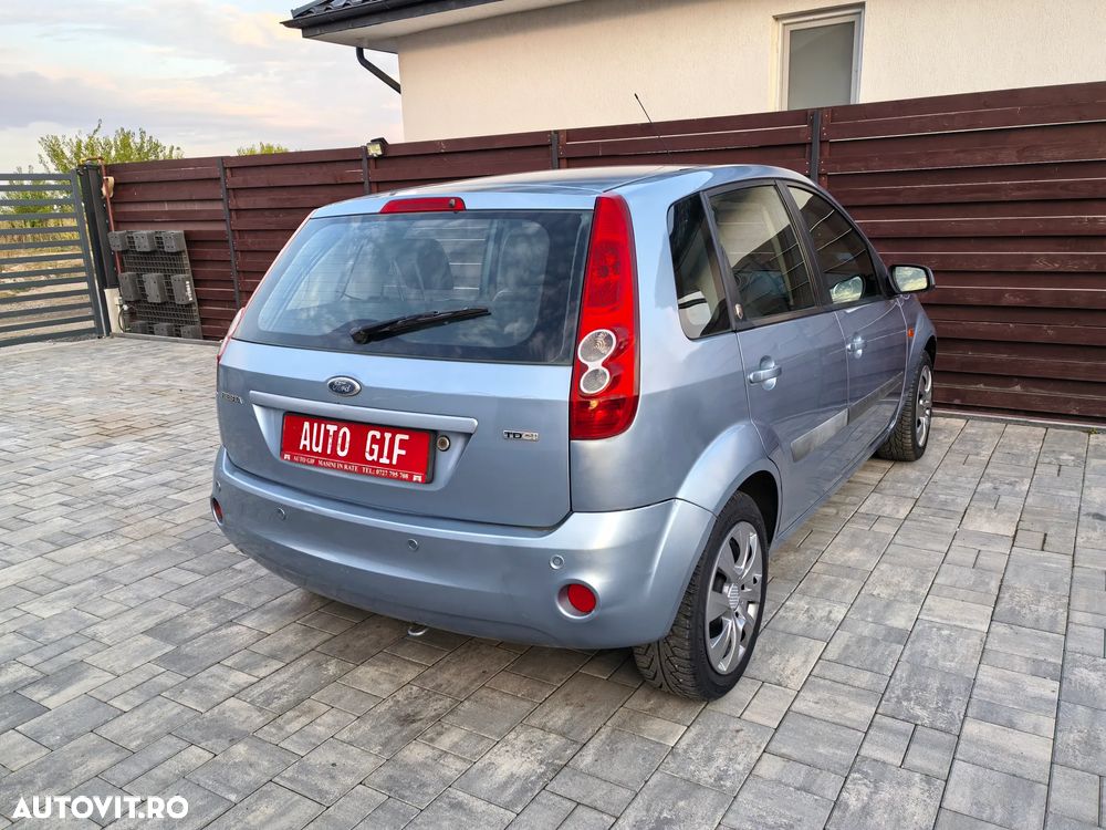 Ford Fiesta - 9