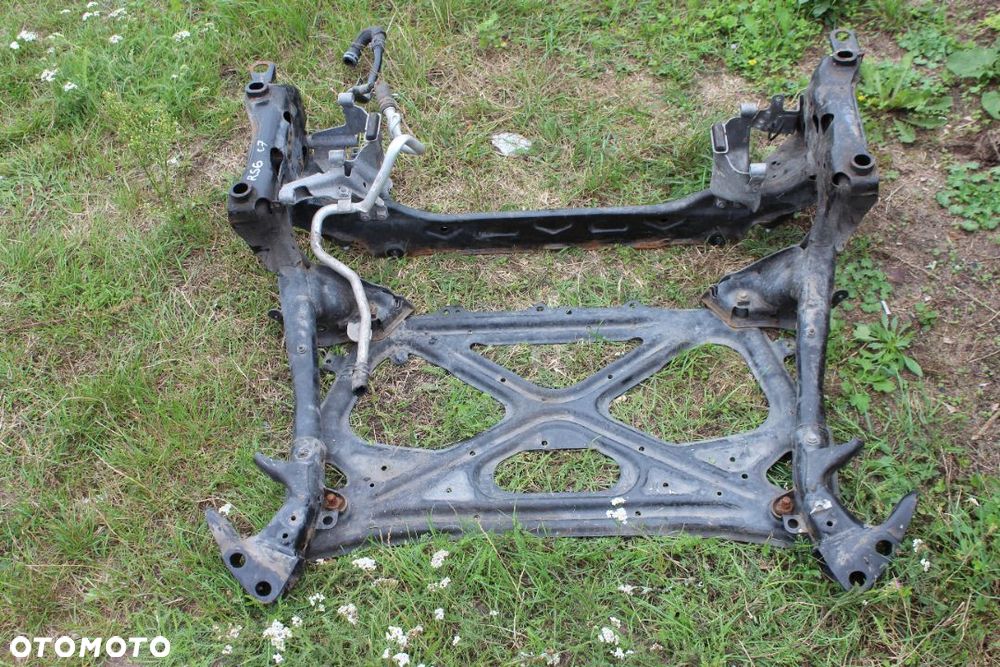 ŁAWA POD SILNIK SANKI TRAWERS AUDI RS6 4G 2016