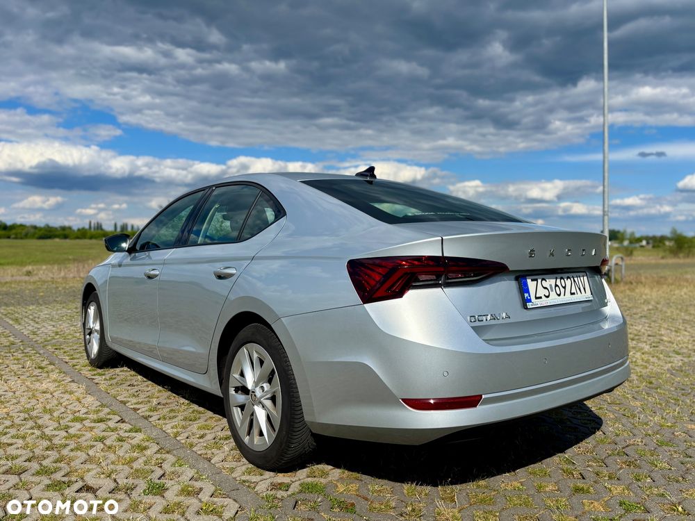 Skoda Octavia - 2
