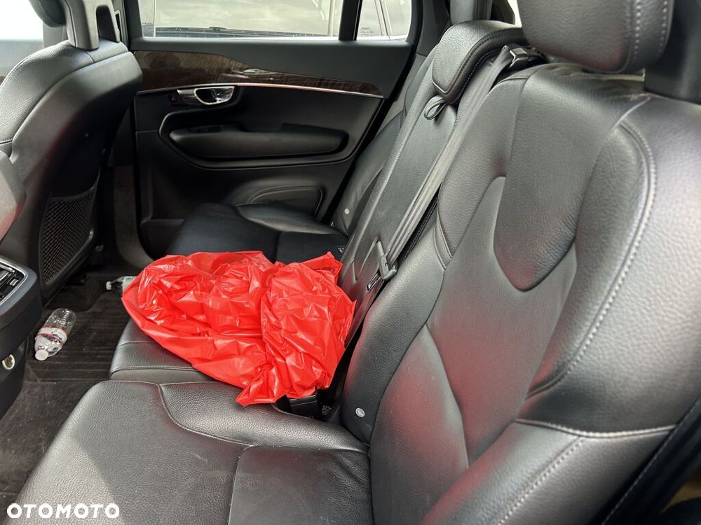 Volvo XC 90 T6 AWD Geartronic Momentum - 11