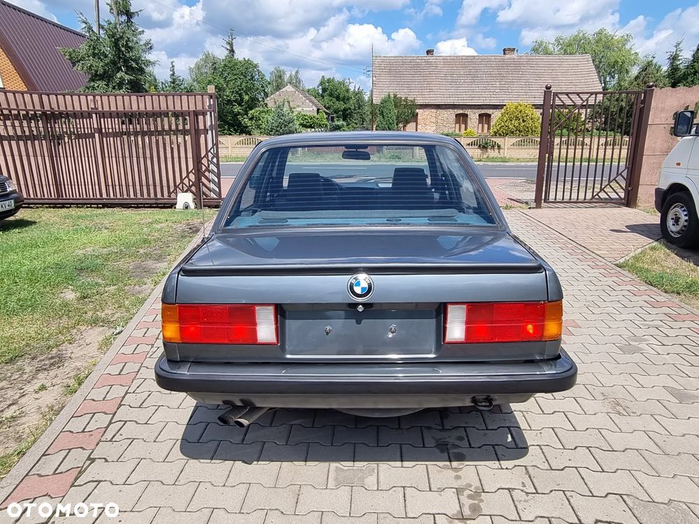 BMW Seria 3 - 5