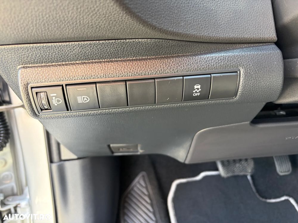 Toyota Corolla 1.8 HSD Dynamic - 15