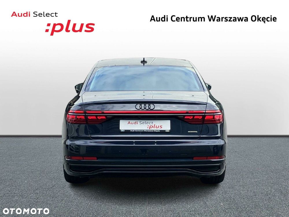 Audi A8 - 7