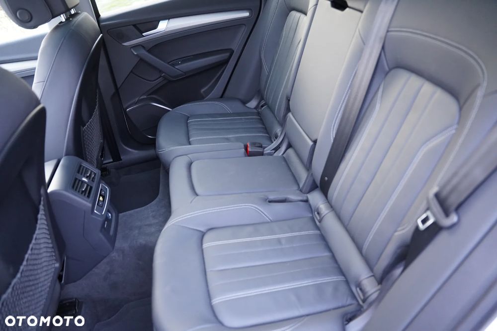 Audi Q5 40 TFSI quattro S tronic S line - 21