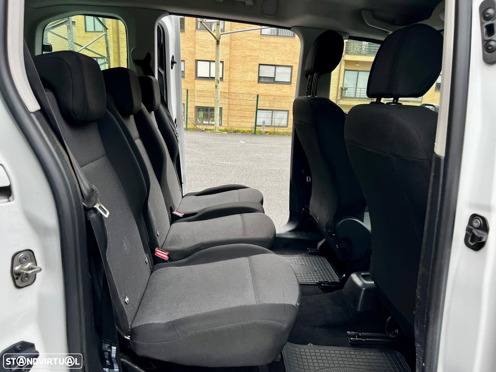 Peugeot Rifter 1.5 BlueHDi Active - 10