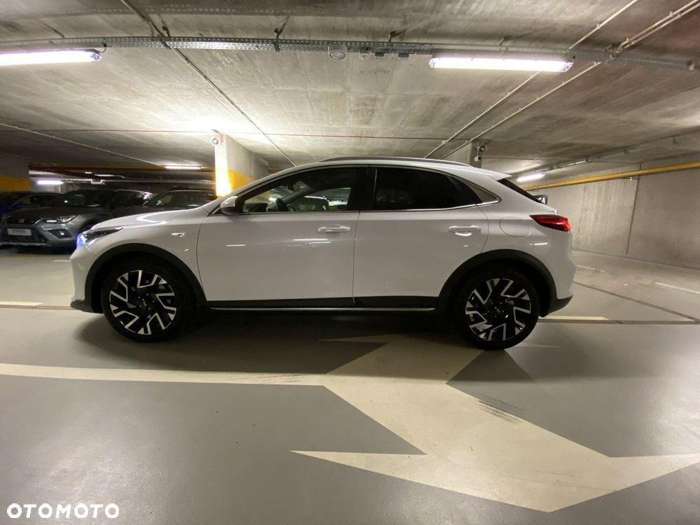 Kia XCeed - 4