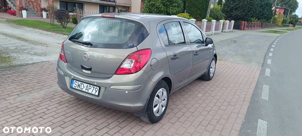Opel Corsa - 6